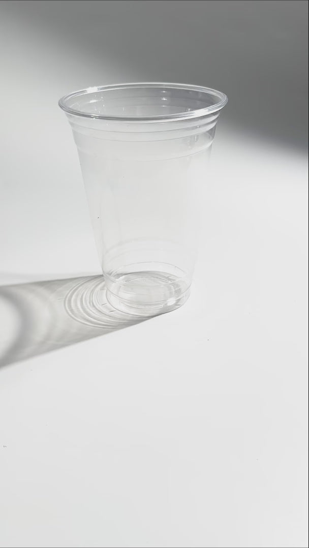 Cargar vídeo: video detalles vaso de plastico maha