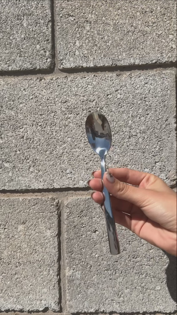 video detalles cubiertos de mesa maha