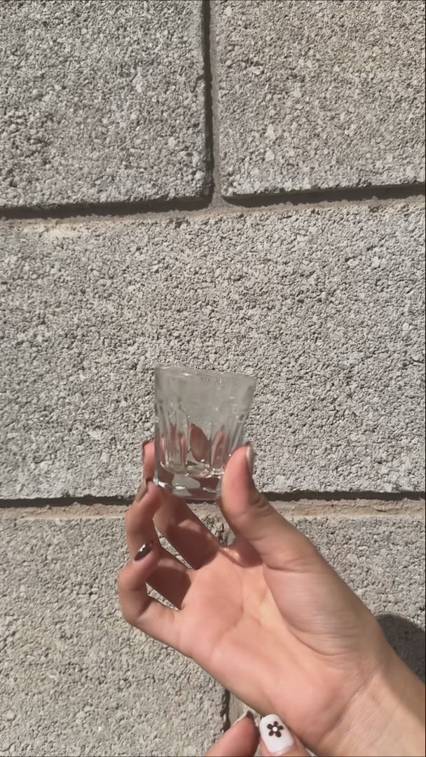 Cargar vídeo: video detalles tequilero de vidrio maha