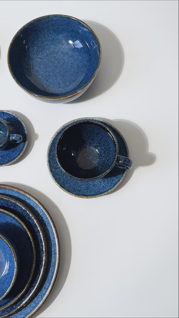 video detalles platos porcelana azul mahahome