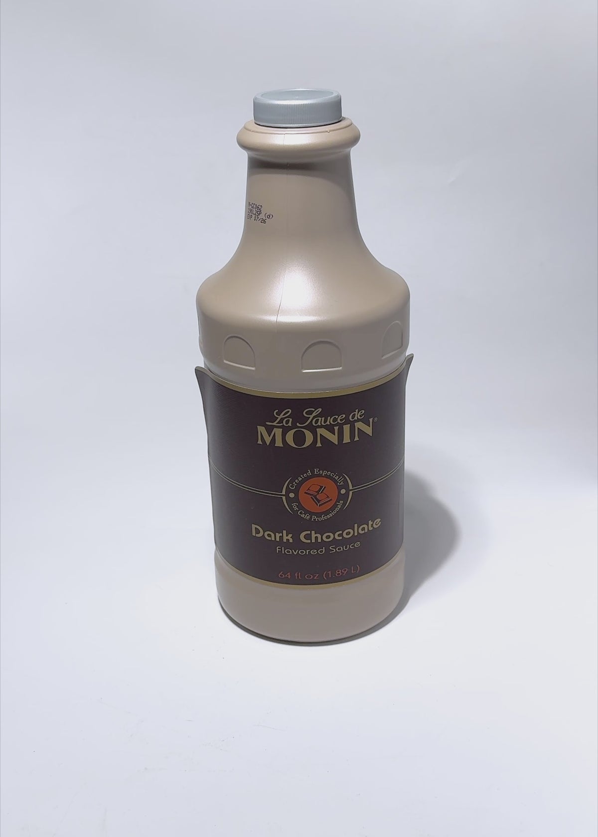Cargar vídeo: Salsa gourmet de chocolate oscuro Monin 1.89 L