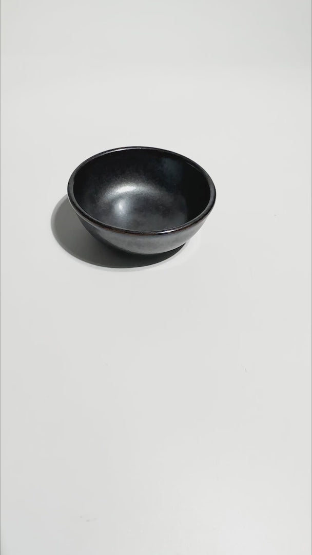 Cargar vídeo: video detalles ramekin de porcelana maha