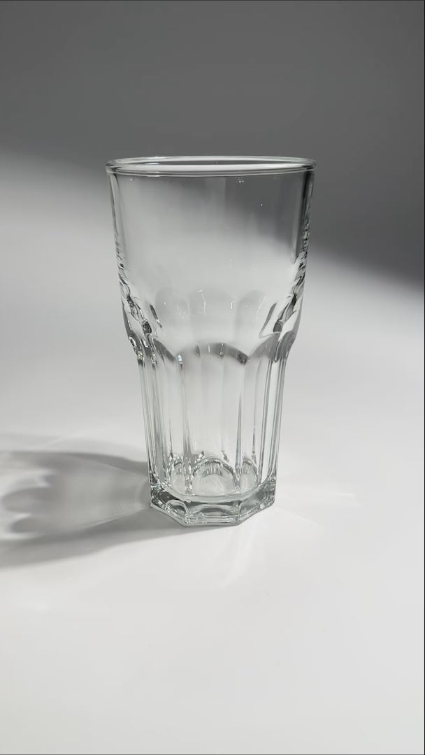 Cargar vídeo: video detalles vaso refresco maha