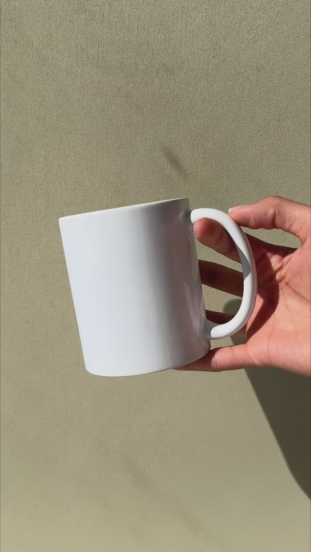 Cargar vídeo: Video de taza blanca de porcelana para sublimación 325 ml
