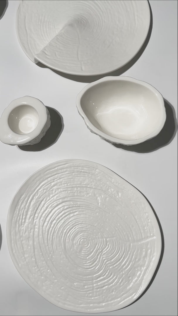 video detalles platos porcelana blancos maha