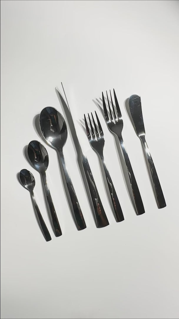 Cargar vídeo: Cubiertos de mesa plata brillante Olimpo