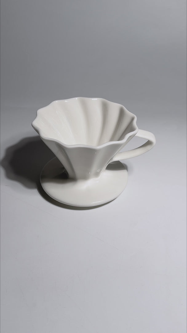 Cargar vídeo: Taza para café filtrado de porcelana Dripper Ø 11 cm