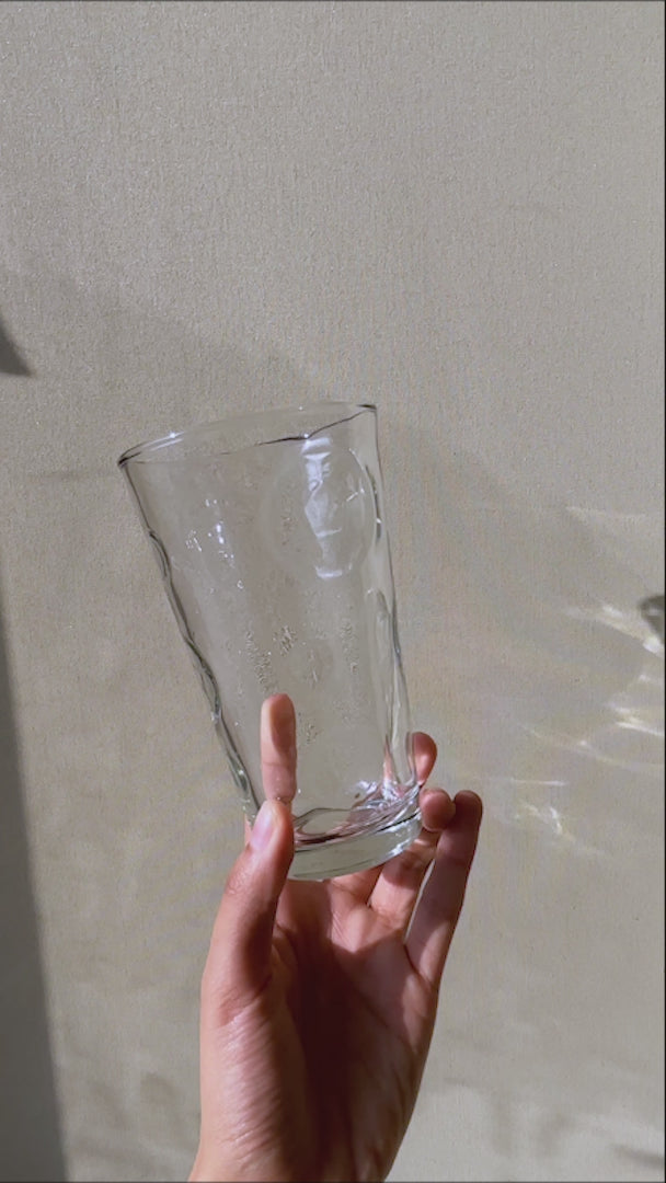 Cargar vídeo: video detalles vaso highball maha