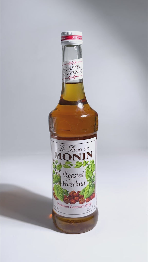 Cargar vídeo: Jarabe de avellana botella de vidrio Monin 750 ml