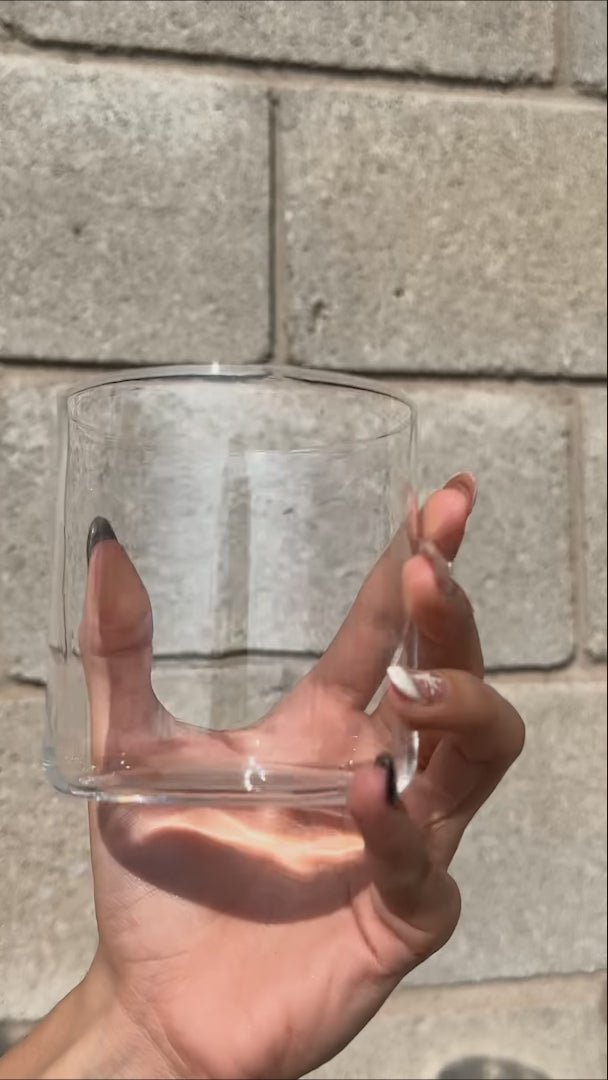 Cargar vídeo: video detalles vaso de vidrio maha