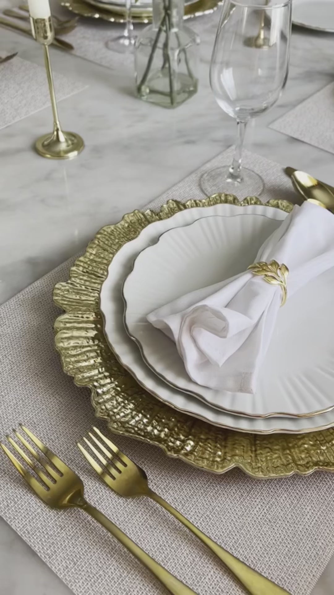 Cargar vídeo: Cubiertos de mesa de acero inoxidable negro brillante Atenas