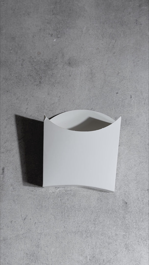 video detalles contenedor desechable maha