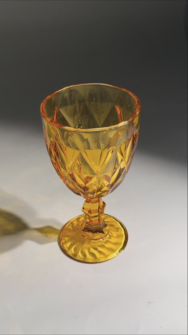 video detalles copas de colores maha