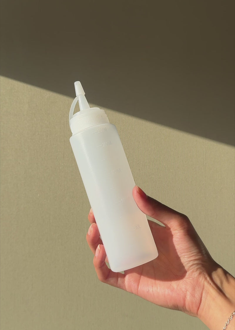 Botella dispensadora de plástico transparente 8 oz