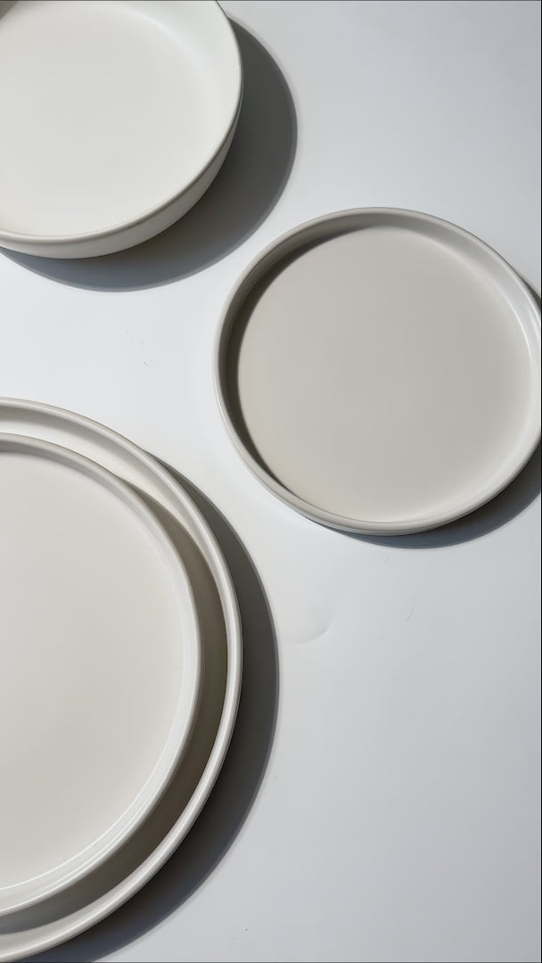 video detalles platos porcelana blanco mahahome