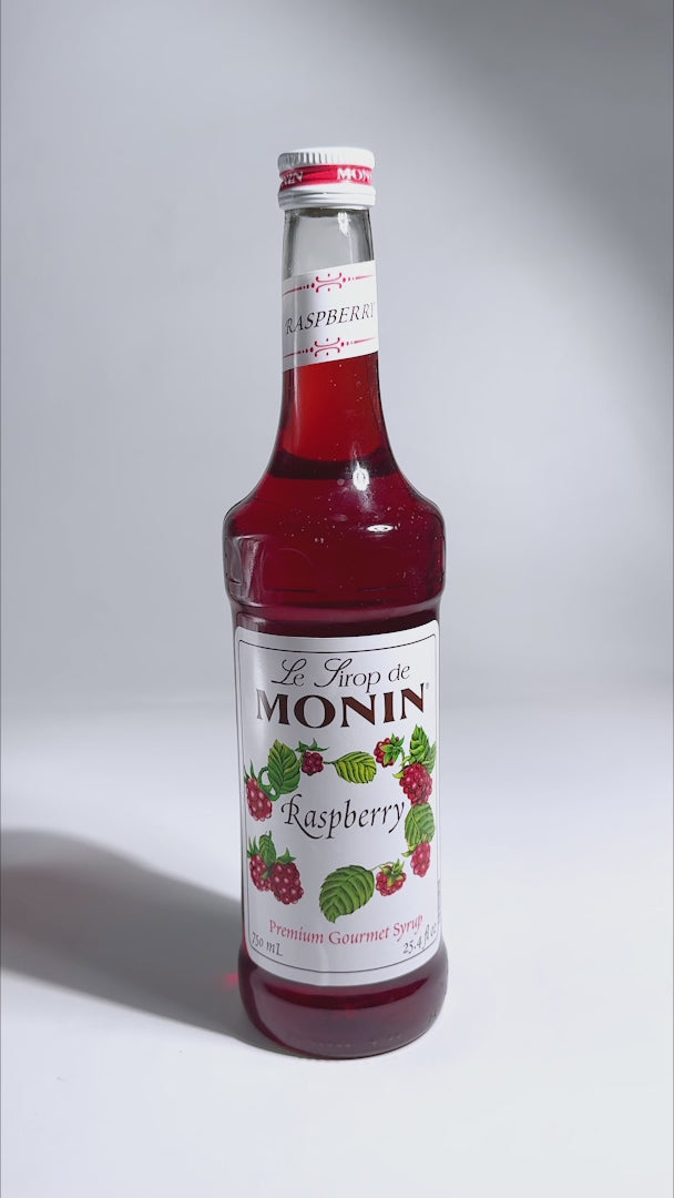 Cargar vídeo: Jarabe de frambuesa botella de vidrio Monin 750 ml
