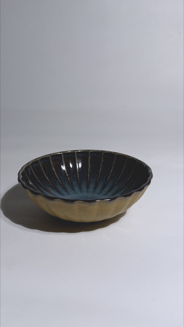 Video del acabado y relieve del bowl Sphere Ocean East 550 ml
