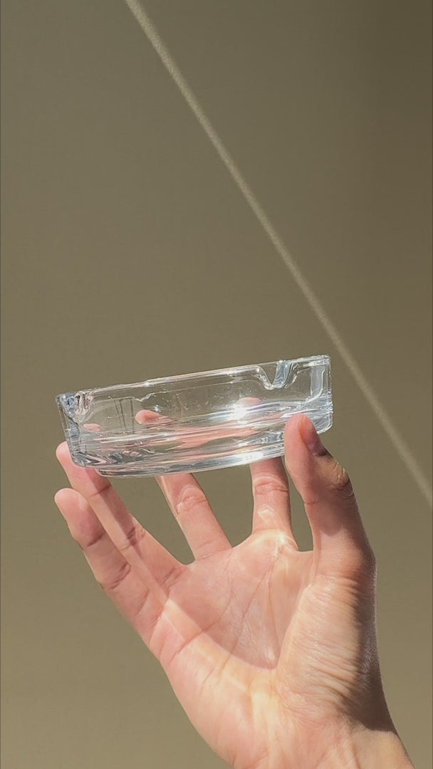 video detalles cenicero de vidrio maha