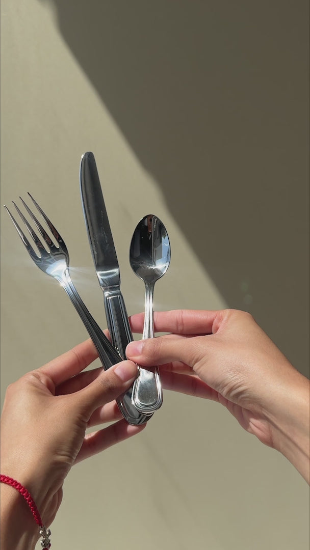 video detalles cuchillo de mesa maha