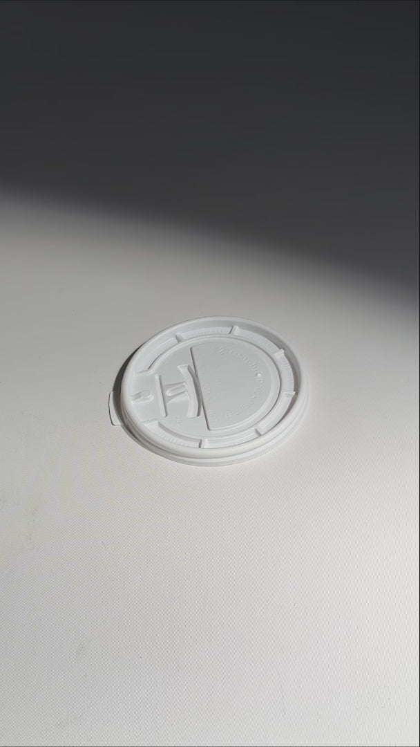 Cargar vídeo: Tapas de plástico domo para vaso de papel Arc 10,12,16, 20 oz