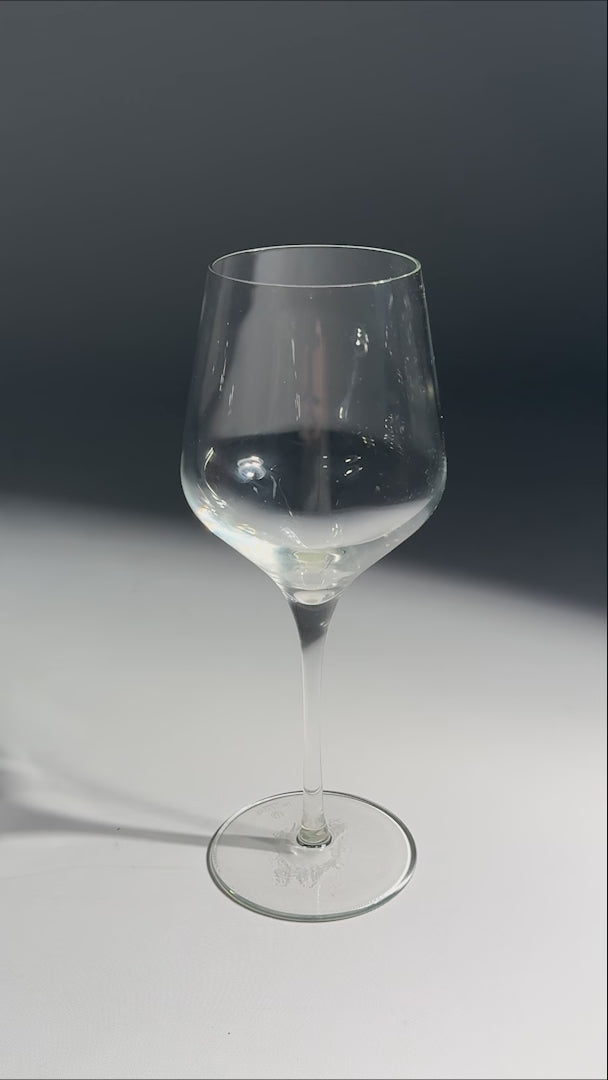 video detalles copa de vidrio maha