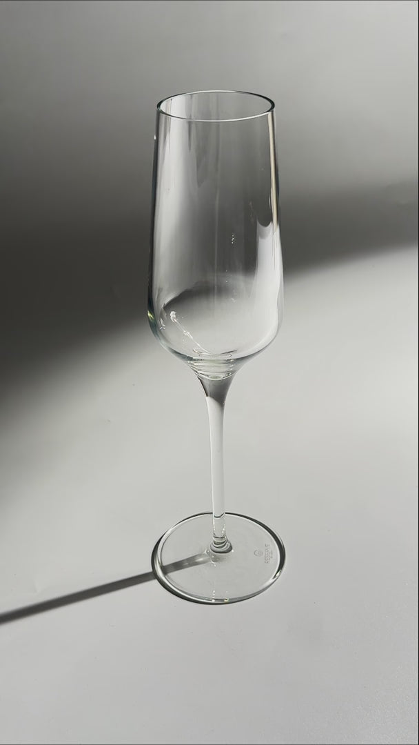 video detalles copa de vidrio maha