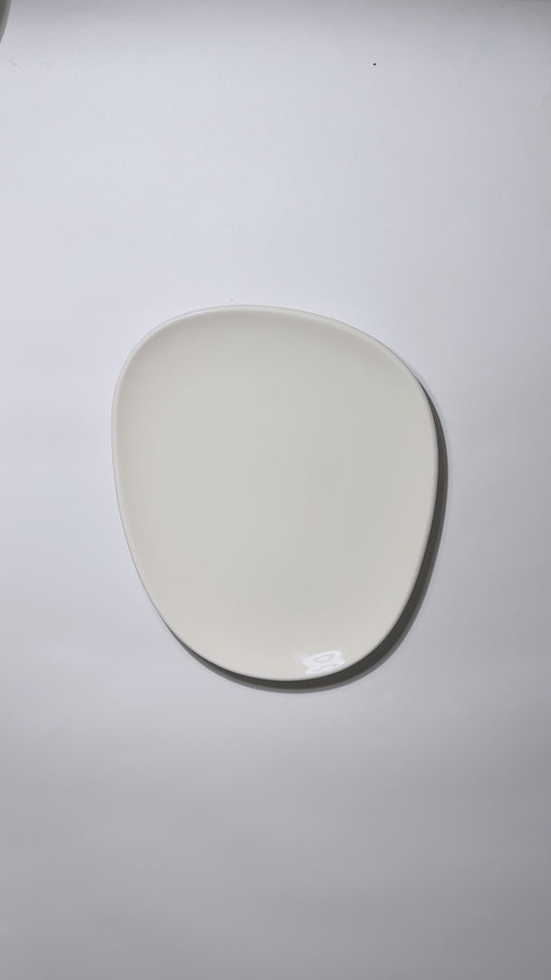Video del plato trinche de porcelana blanco Vago 24 × 20 cm