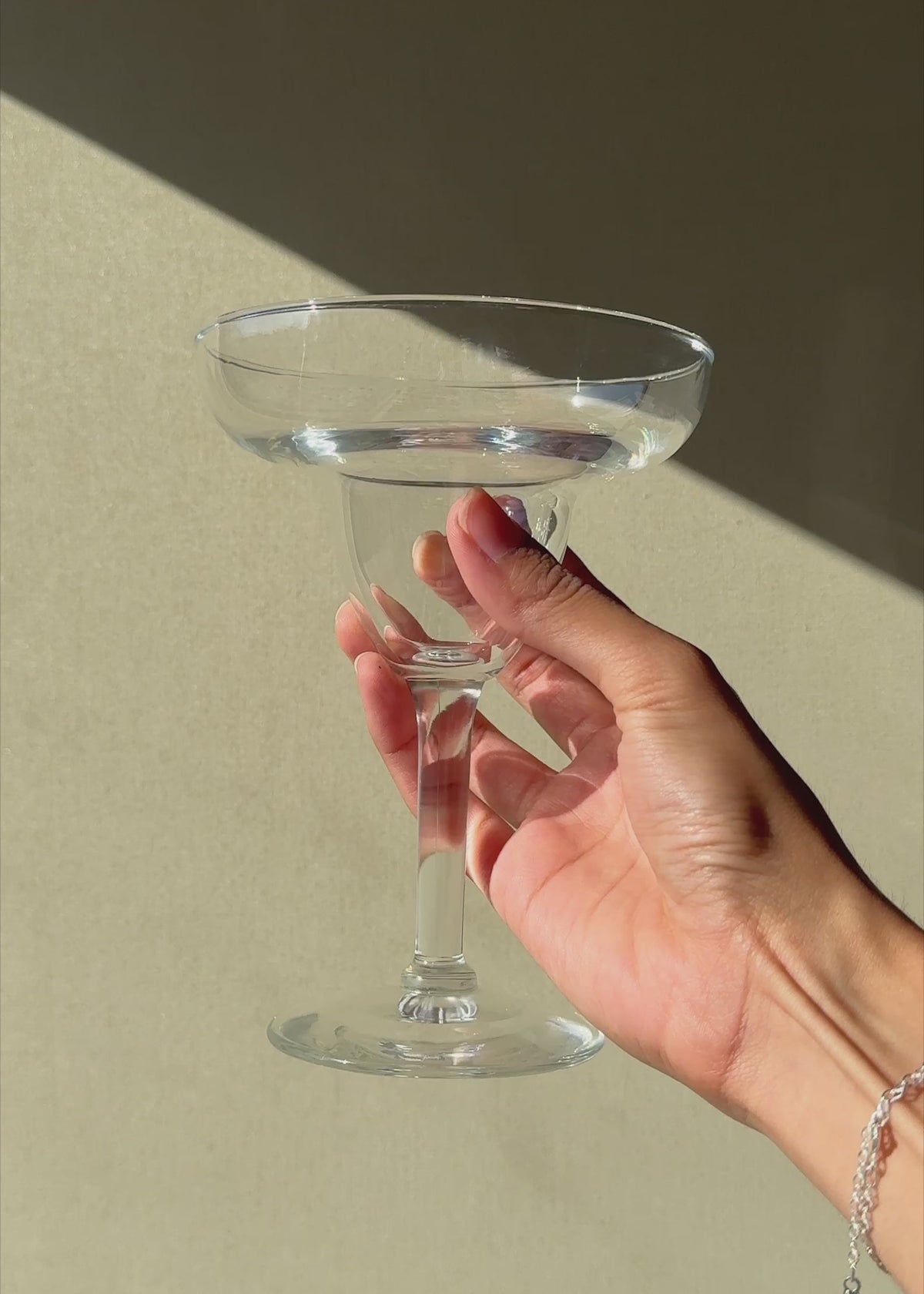 Cargar vídeo: Copa coupette de vidrio transparente Citation Gourmet 266 ml
