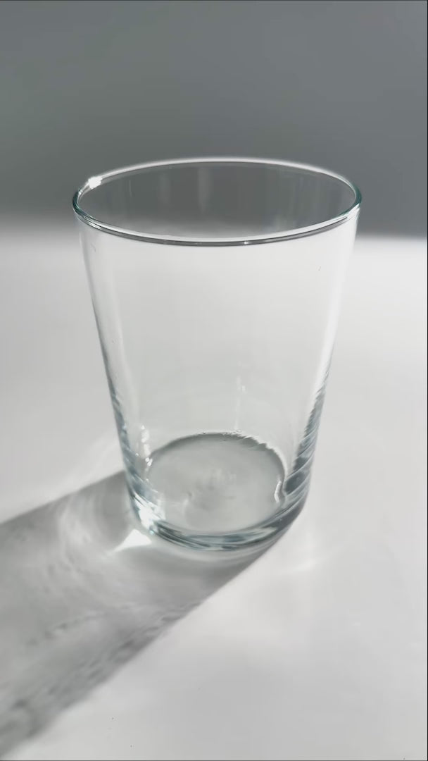 Cargar vídeo: video detalles vaso vidrio templado maha