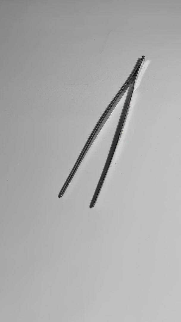 video detalles pinza de cocina maha