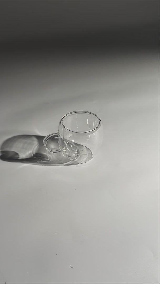 video detalles taza espresso maha