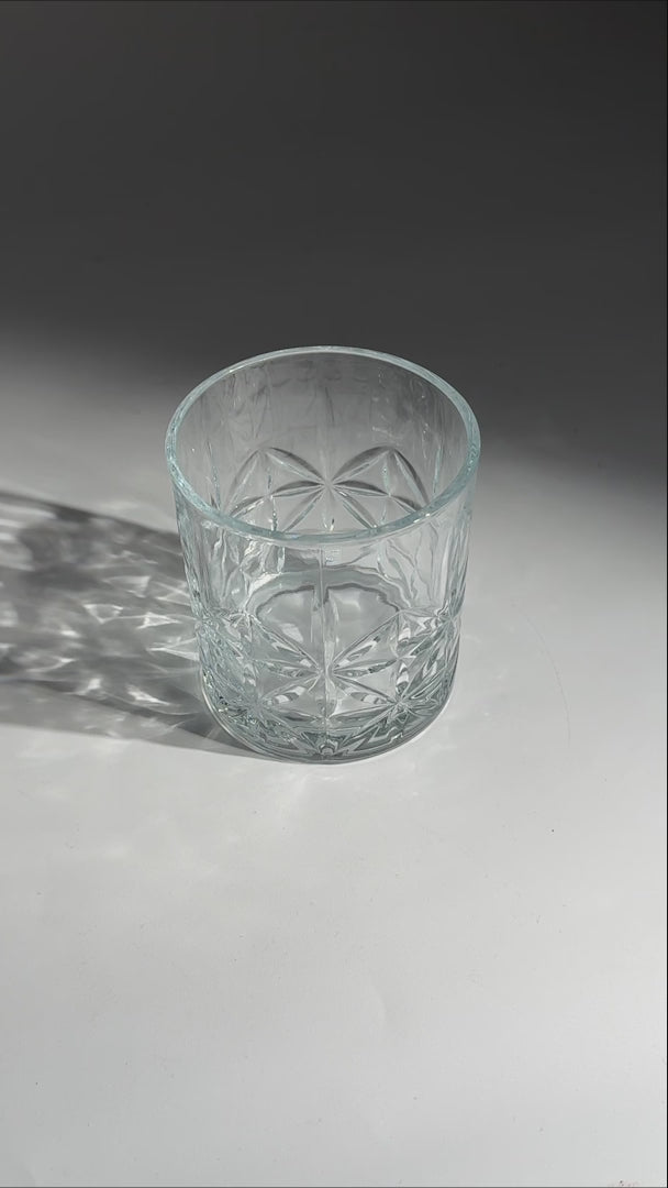 Cargar vídeo: Vaso de vidrio transparente Old Fashion Liam 350 ml