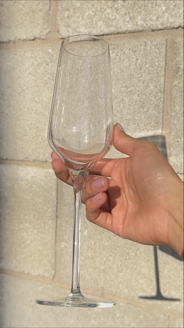 video detalles copa de vidrio maha