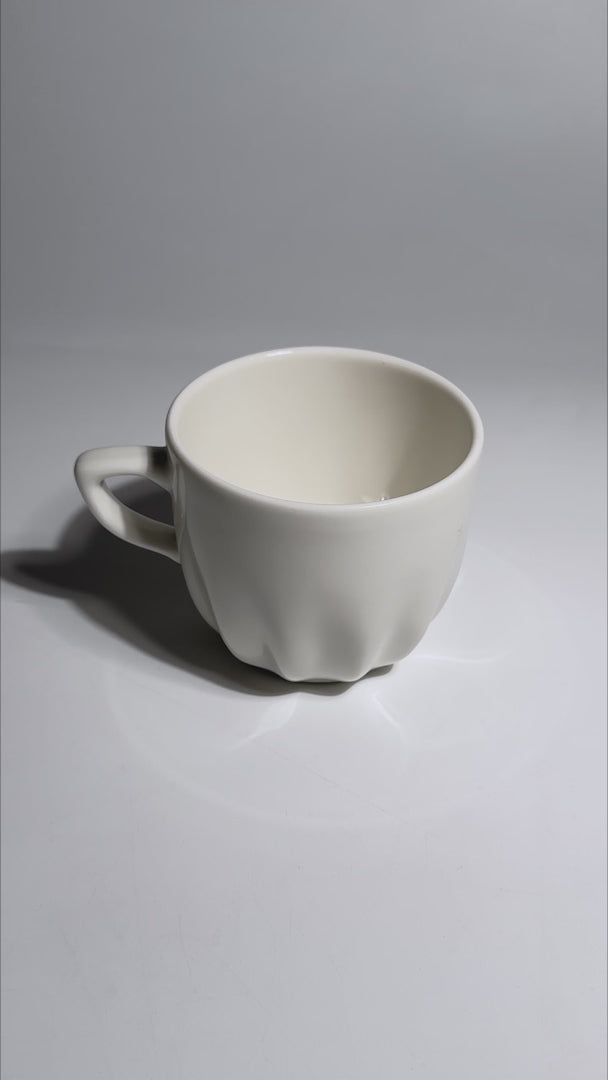 Cargar vídeo: Taza para café de porcelana vitrificada Raw 375 ml