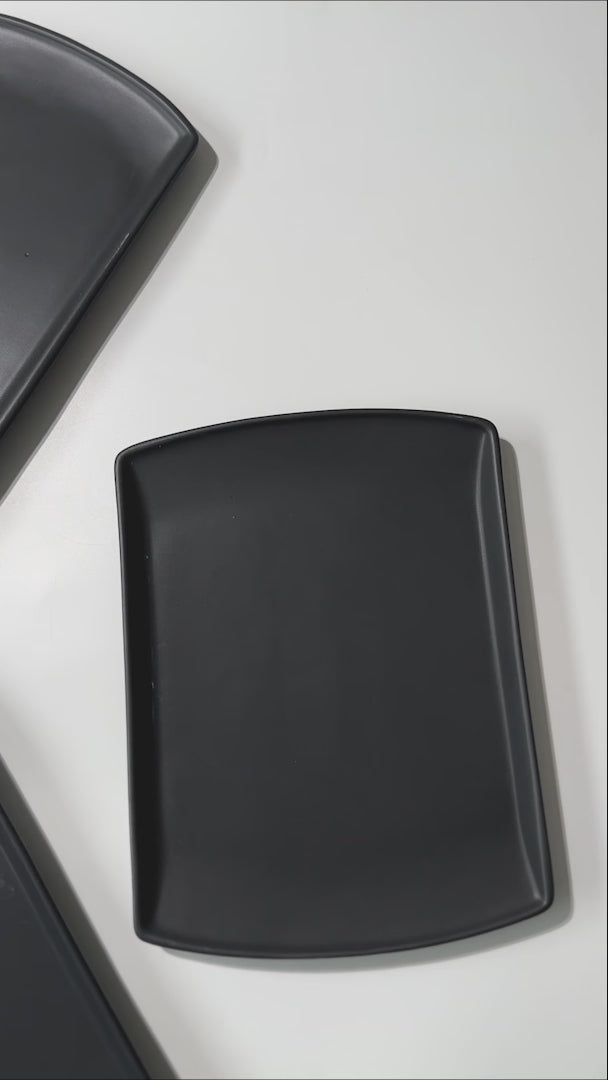 video detalles charola porcelana negro maha