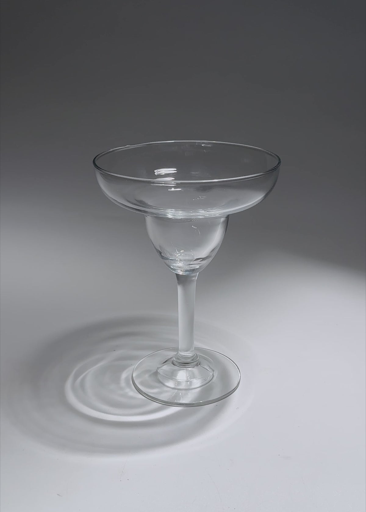 Cargar vídeo: Copa coupette de vidrio transparente Citation Gourmet 266 ml