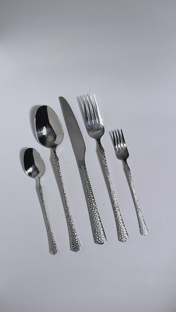 video detalles cubiertos de mesa maha