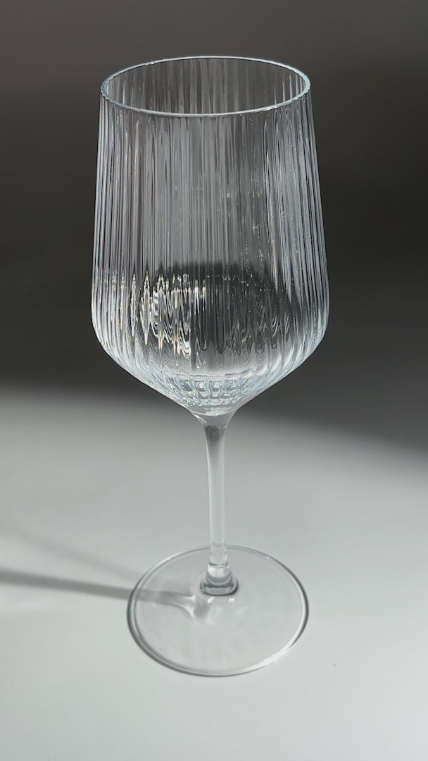 video detalles copa de vidrio maha