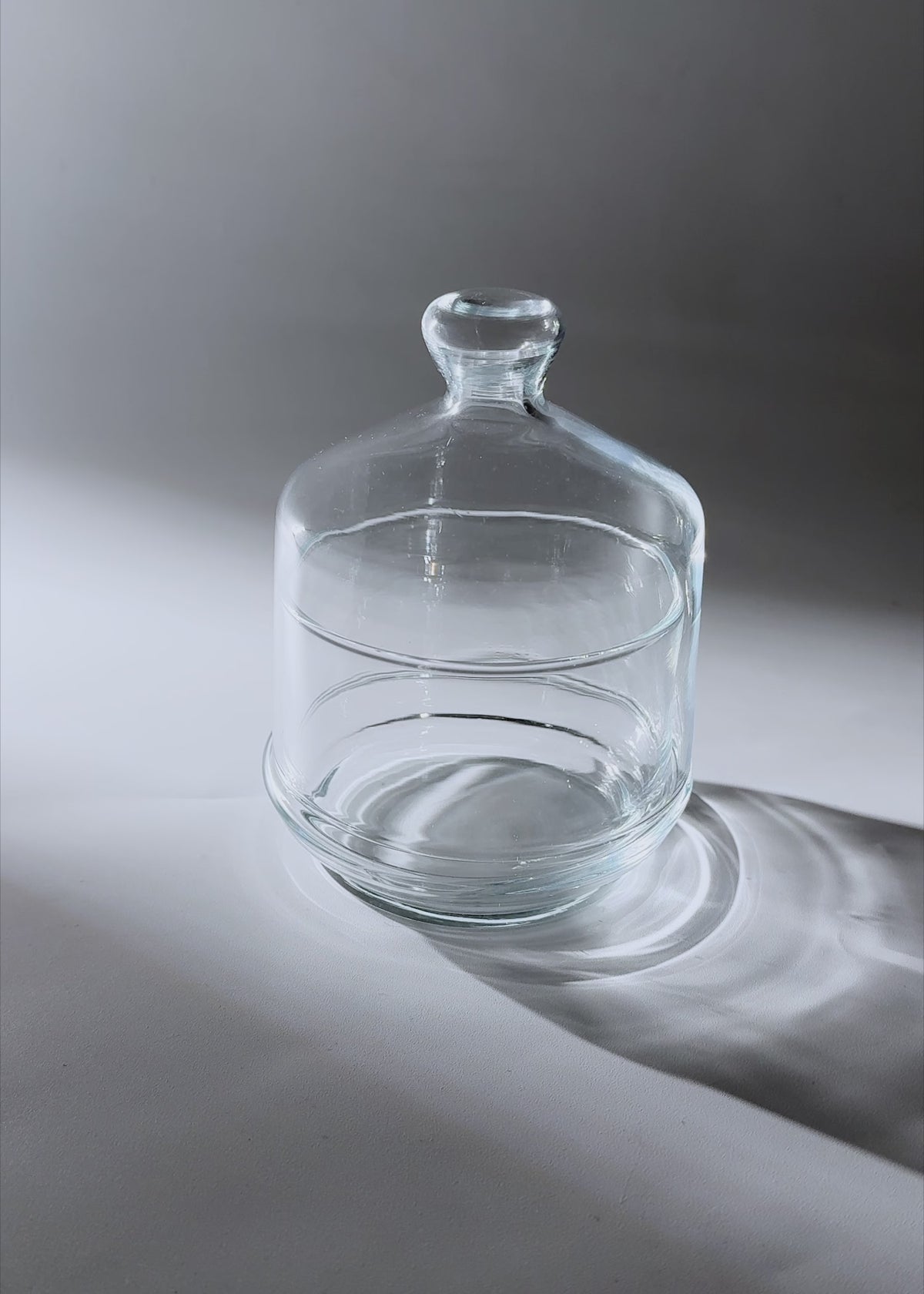 Cargar vídeo: Bombonera de cristal transparente de 260 ml