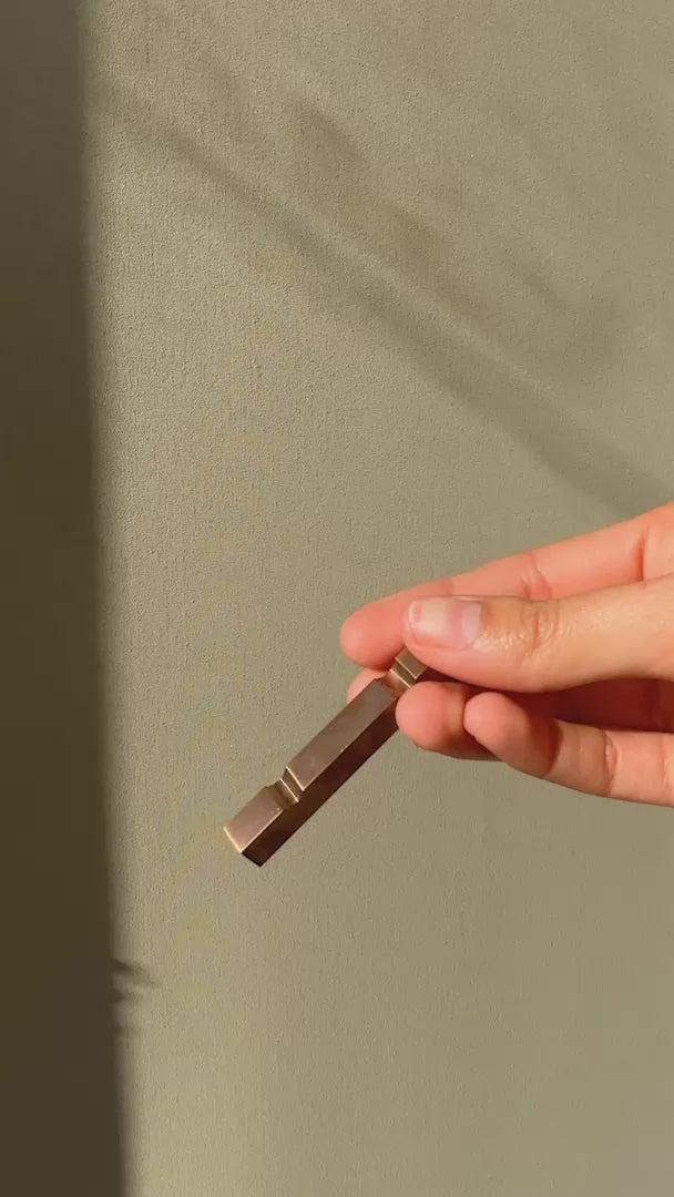 Cargar vídeo: video detalles porta palillos chinos maha