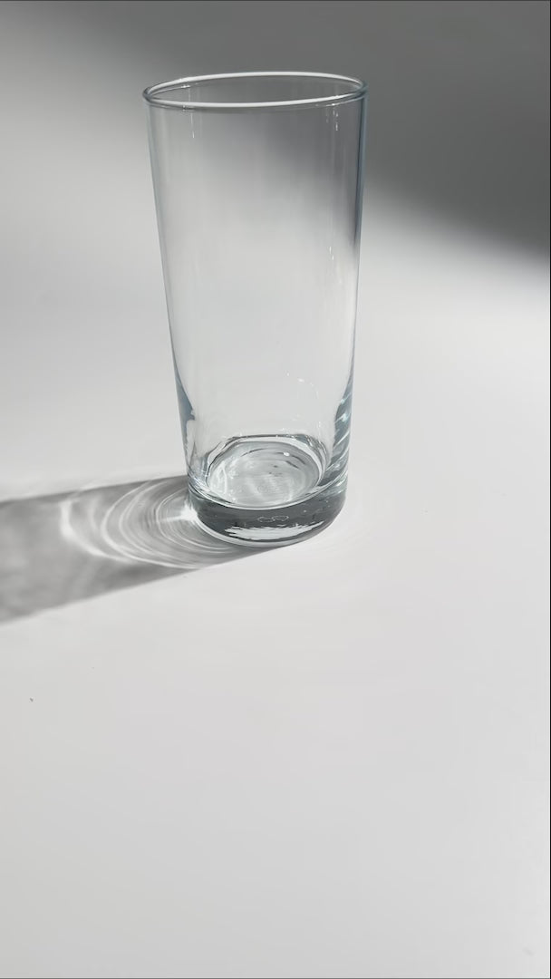 Cargar vídeo: video detalles vaso vidrio maha
