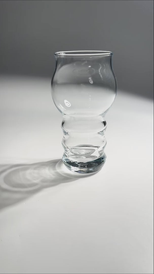 Cargar vídeo: Vaso de vidrio transparente para cerveza Ale 435 ml