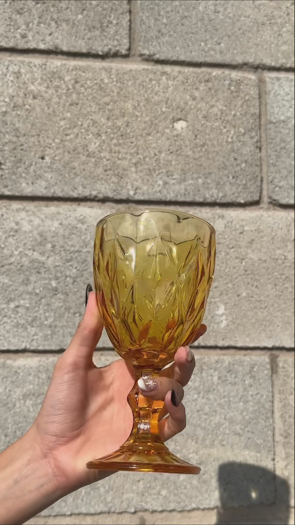 video detalles copas de colores maha