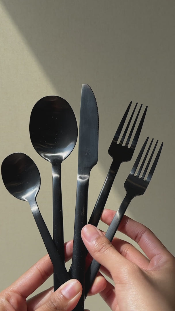 video detalles cuchillo de mesa maha