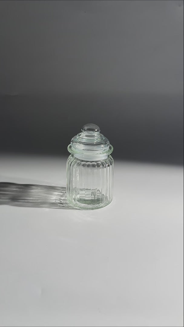 Frasco de vidrio estriado con tapa hermética para vela 300 y 650 ml