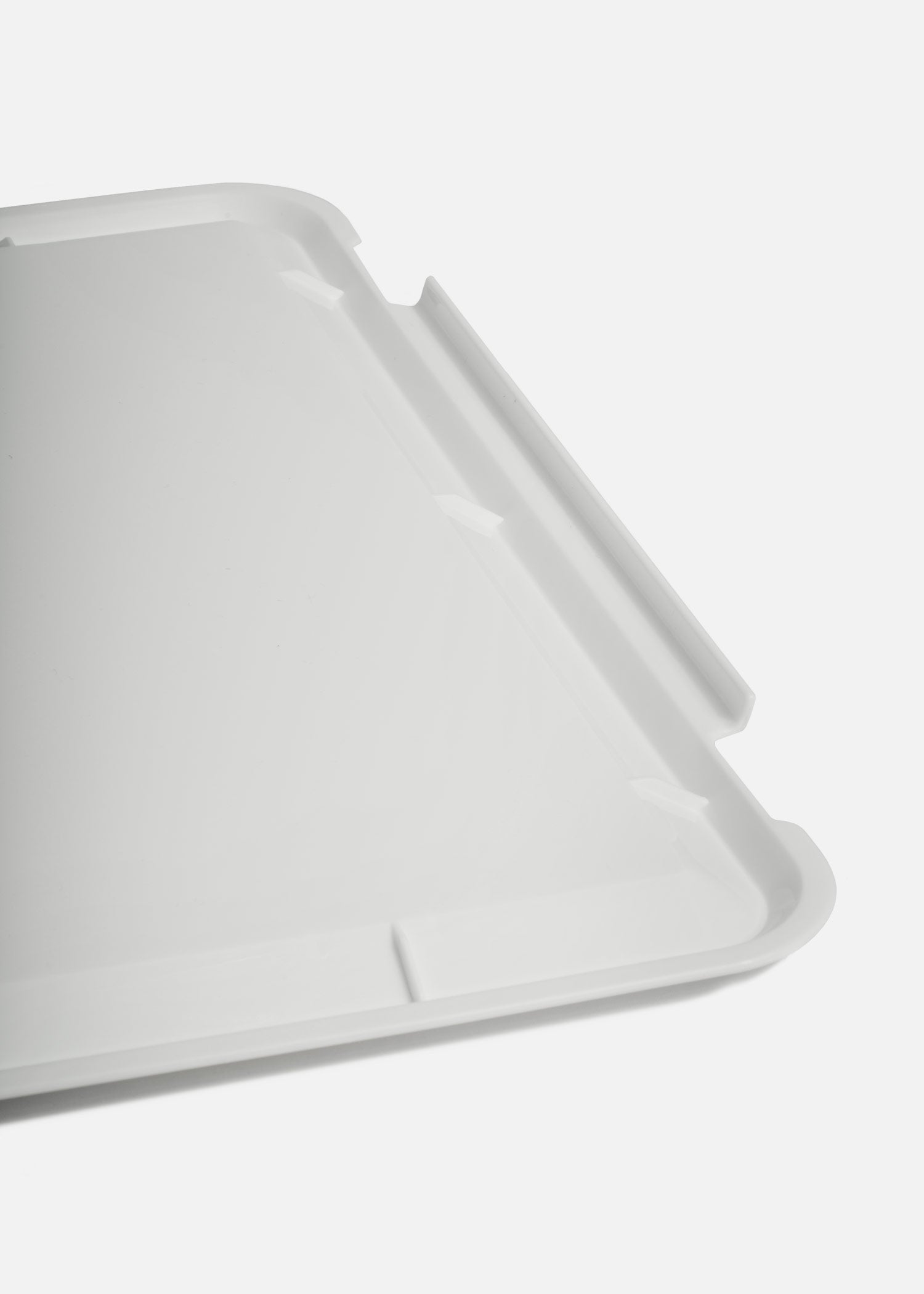 encuentra tapa de plastico maha