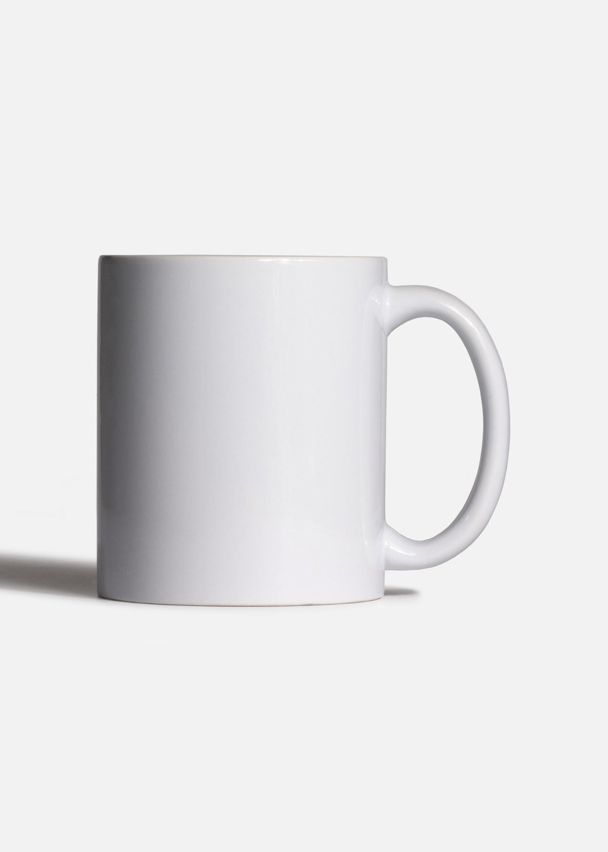 Vista frontal de taza para sublimación con asa