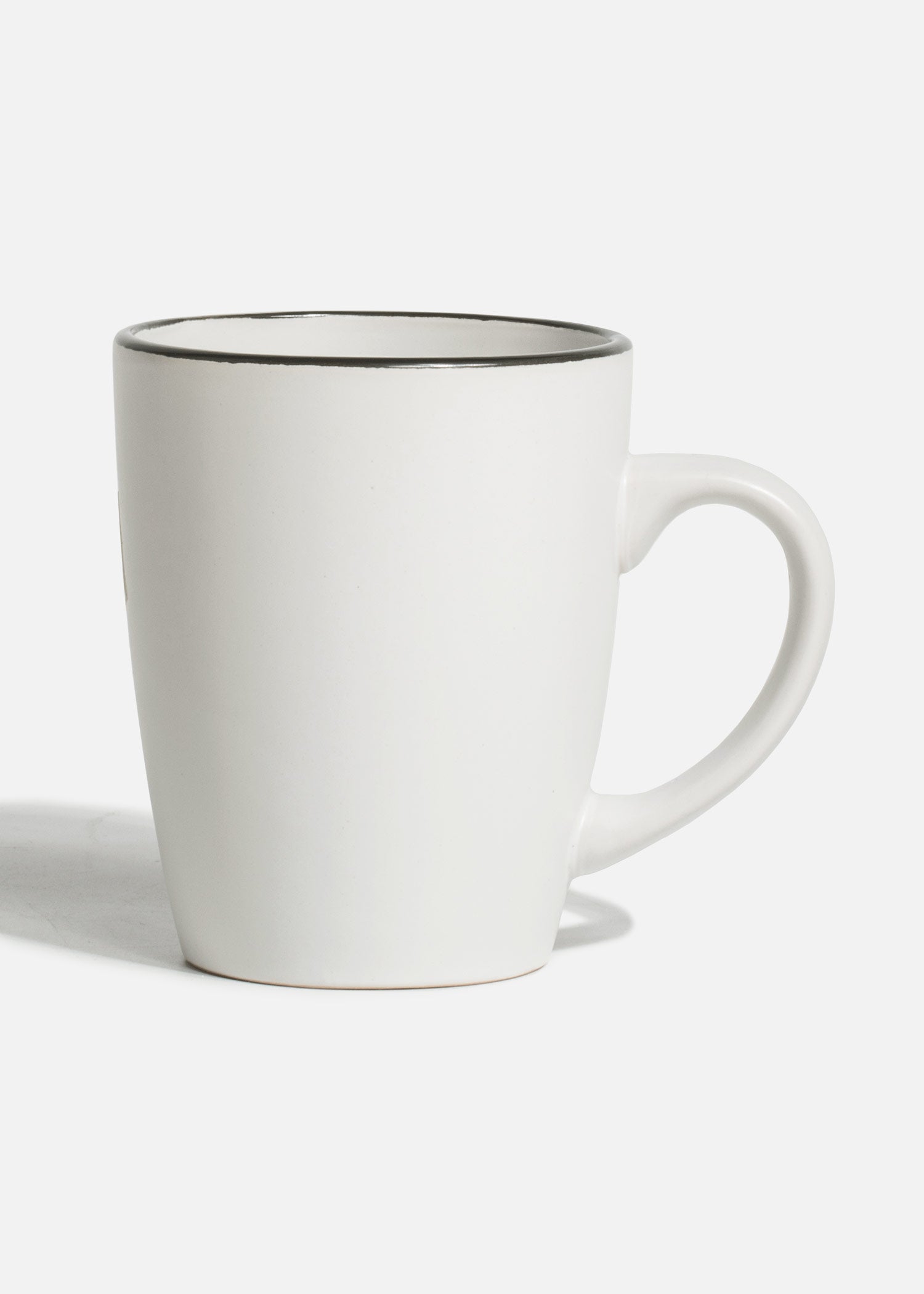 Taza de cerámica blanco con filo negro 350 ml