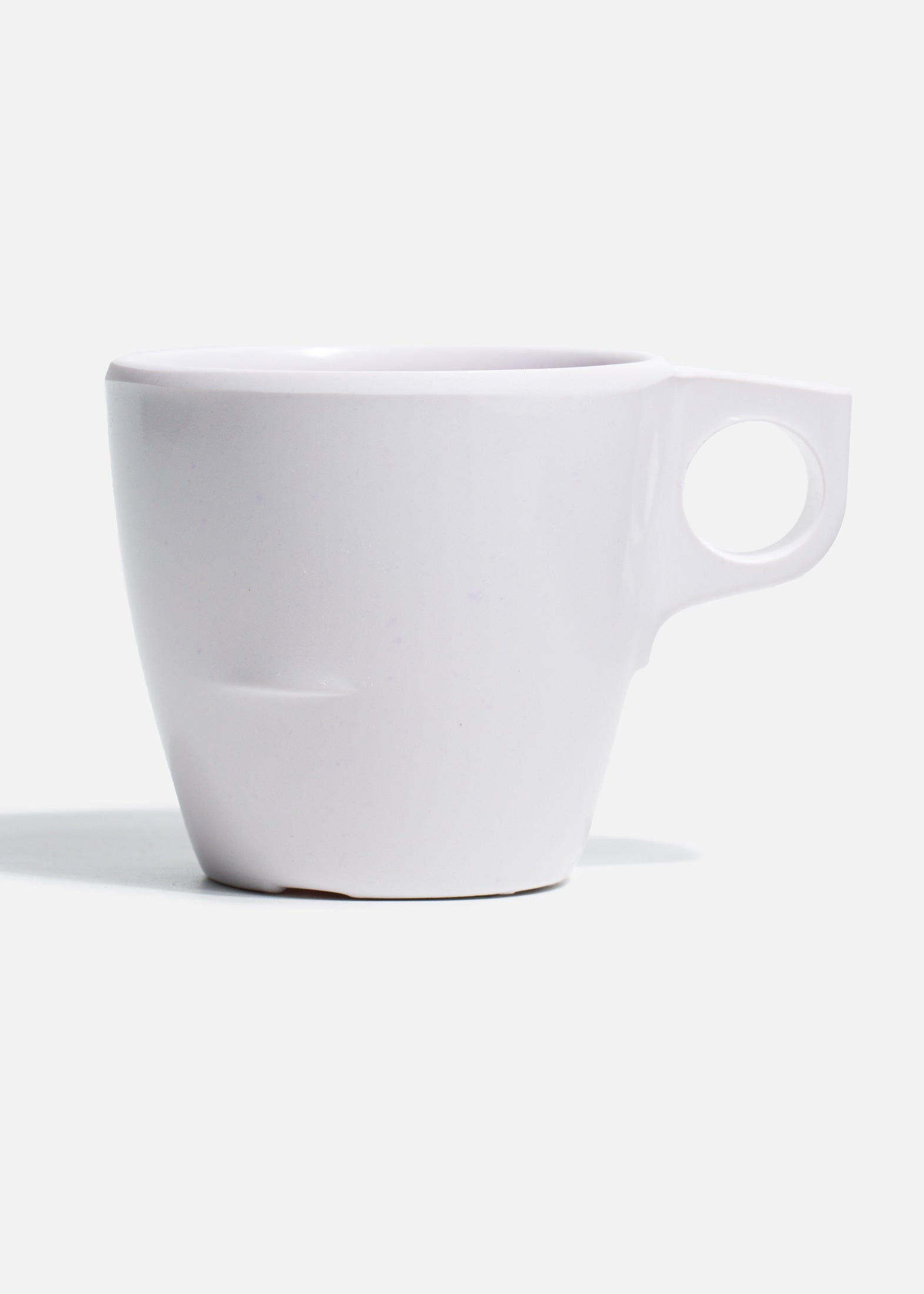 Taza de melamina blanco Institucional 227 ml