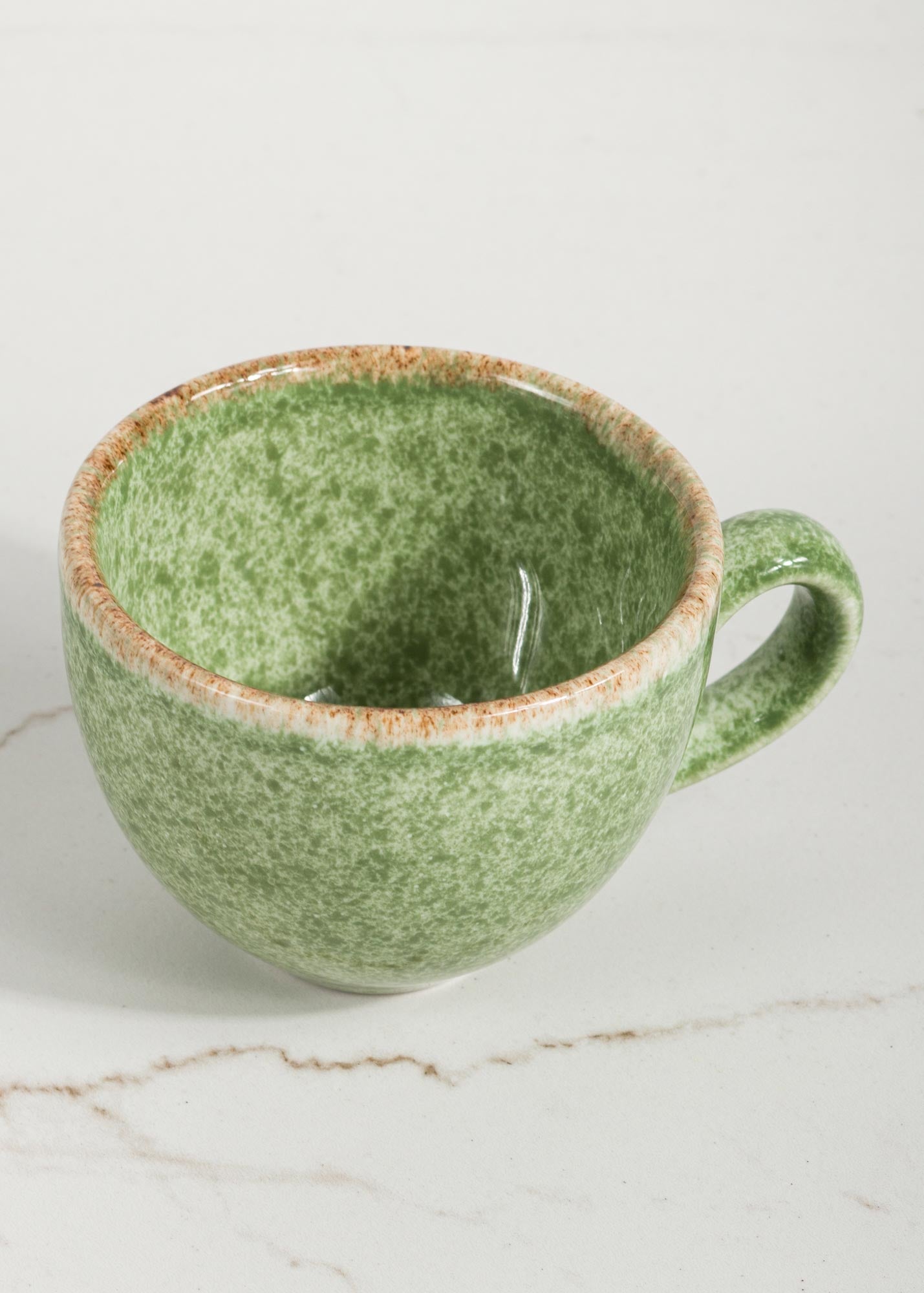 taza verde porcelana maha